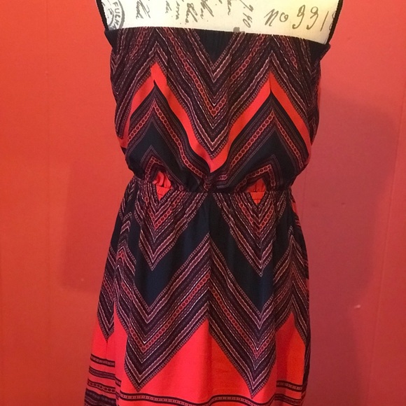 Express brand - Picture 3 of 3